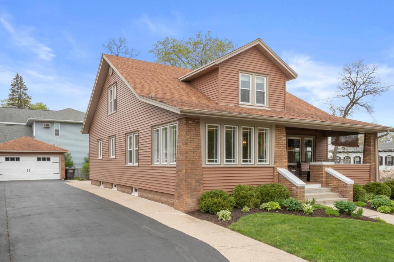 Gorgeous Downtown Bungalow, Walk Everywhere!!! Lake Geneva Εξωτερικό φωτογραφία