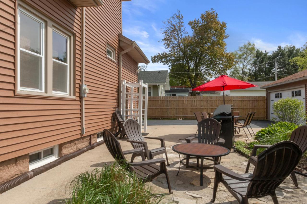 Gorgeous Downtown Bungalow, Walk Everywhere!!! Lake Geneva Εξωτερικό φωτογραφία